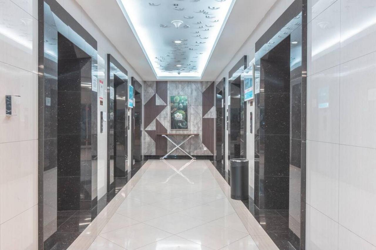 Redliving Apartemen Grand Kamala Lagoon - Kita Pro Tower Barclay North Bekasi Exterior photo