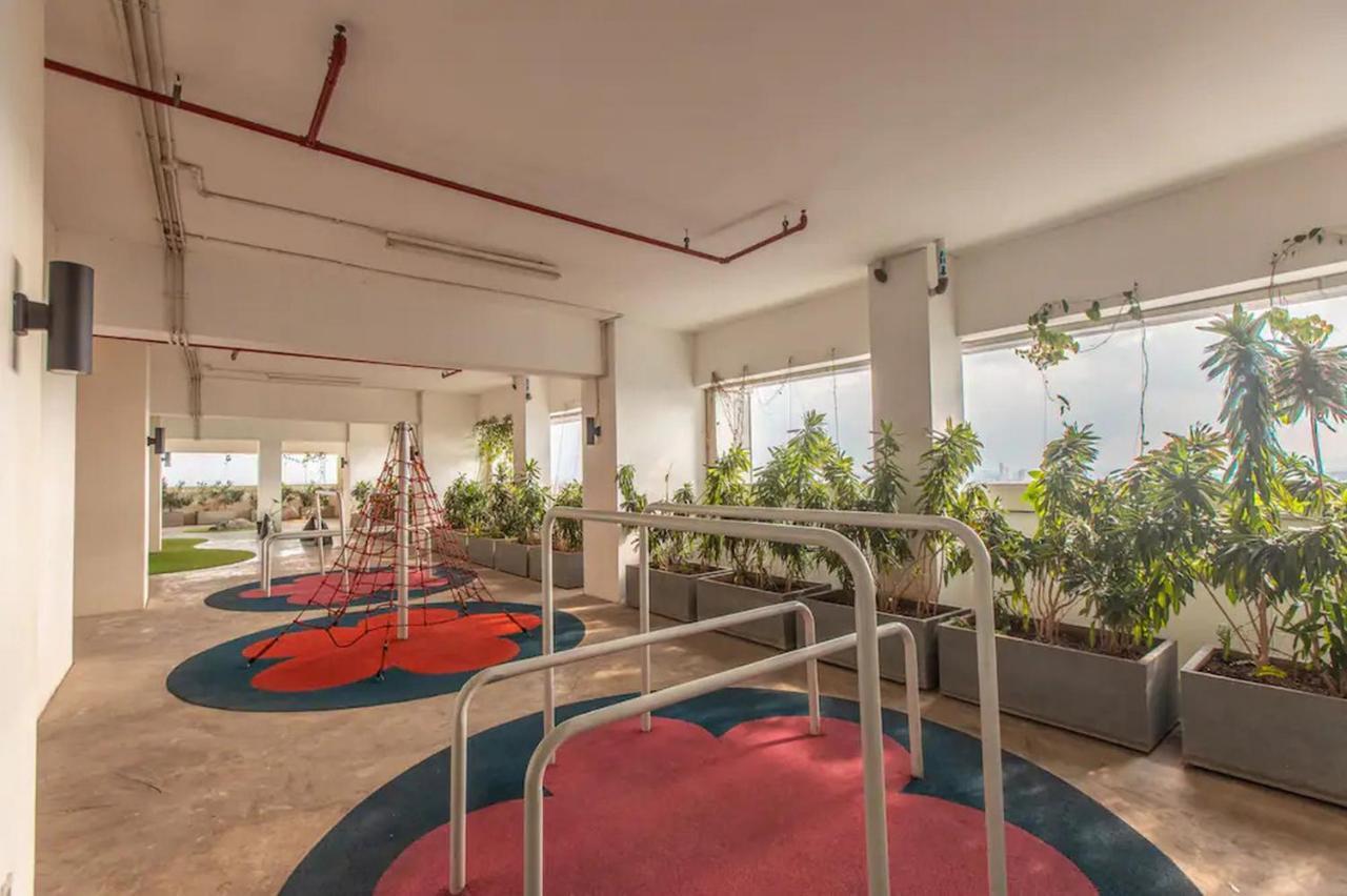 Redliving Apartemen Grand Kamala Lagoon - Kita Pro Tower Barclay North Bekasi Exterior photo
